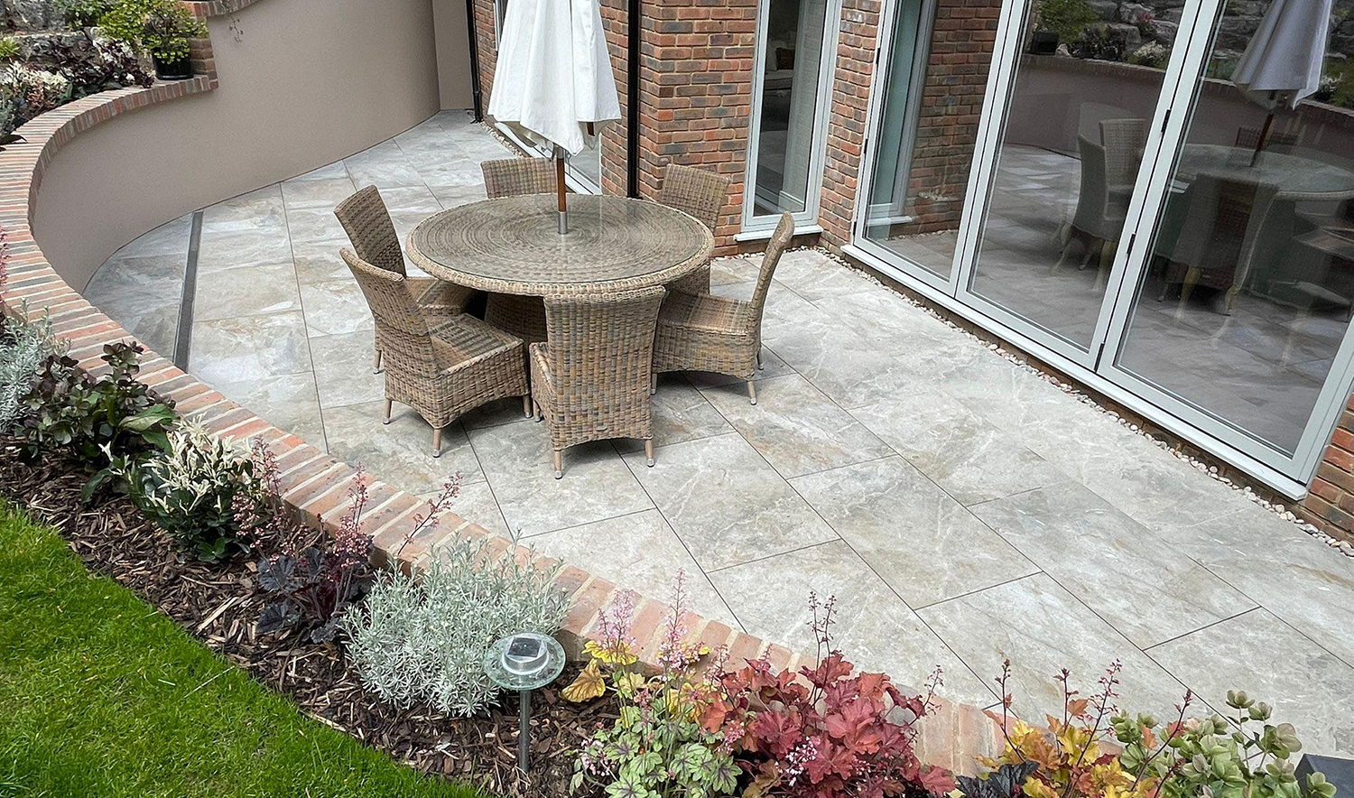 patio and paving specialist in Lymington