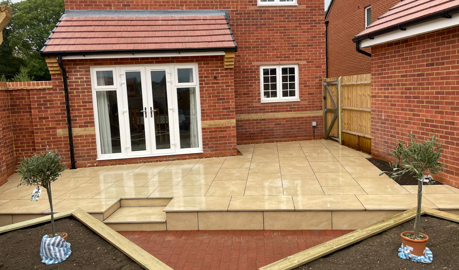 porcelain paving